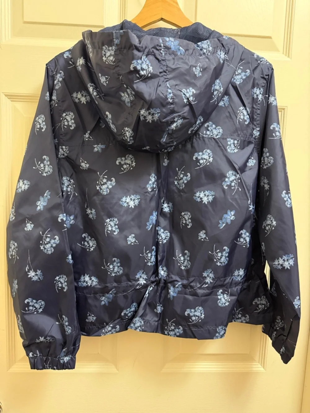 U.S.Polo Assn. Windbreaker Floral Jacket, size M, NWT - Picture 4 of 5